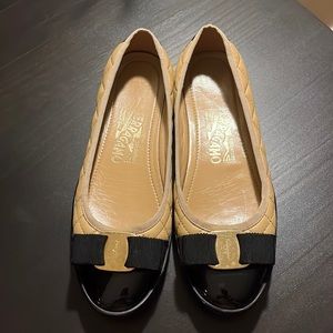 Ferragamo Varina Flats